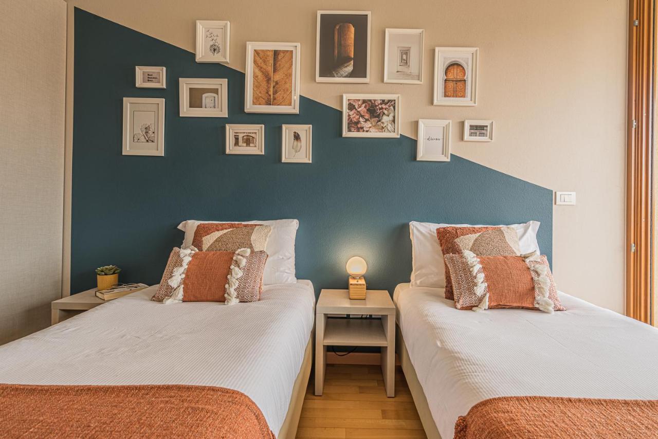 Hygge Family Apartment - One Step Away From The Lake!!! Sirmione Exterior foto