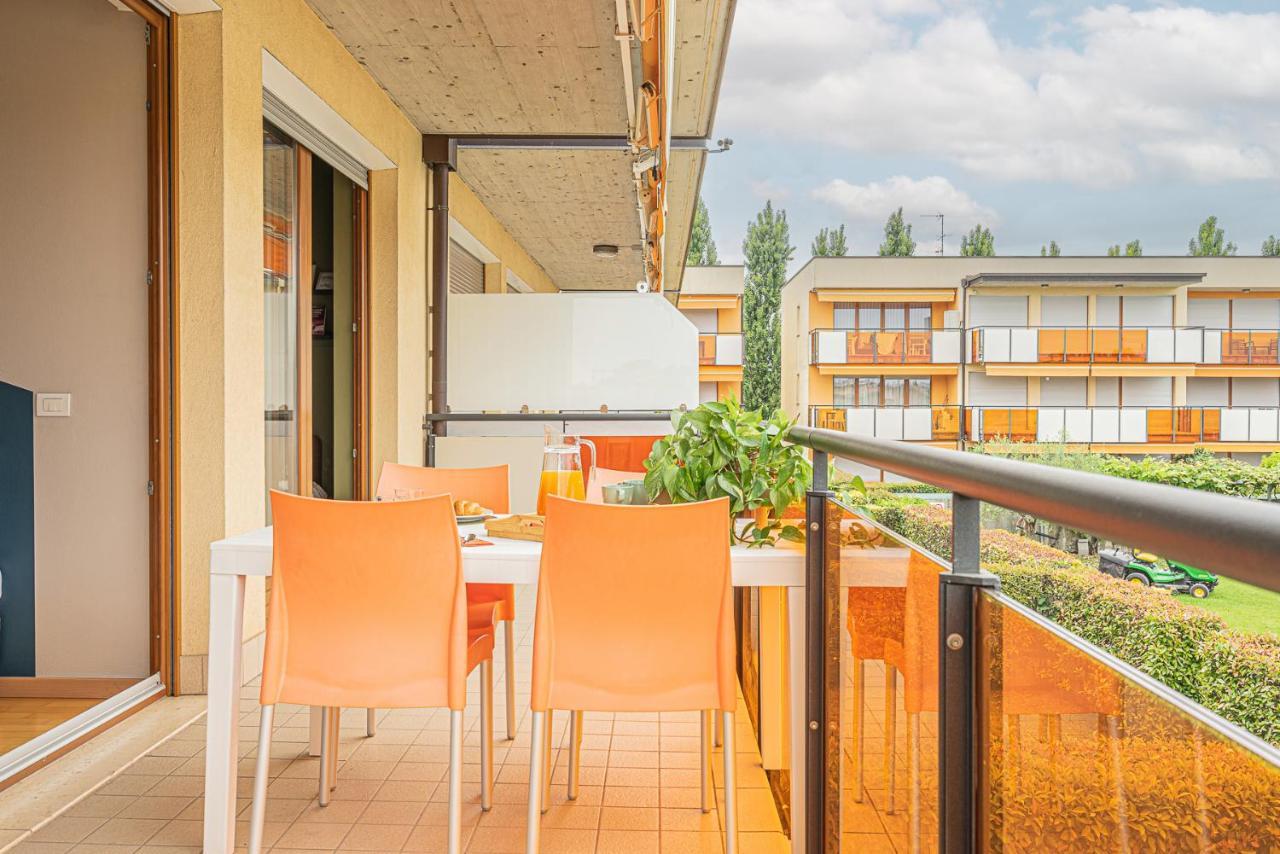 Hygge Family Apartment - One Step Away From The Lake!!! Sirmione Exterior foto